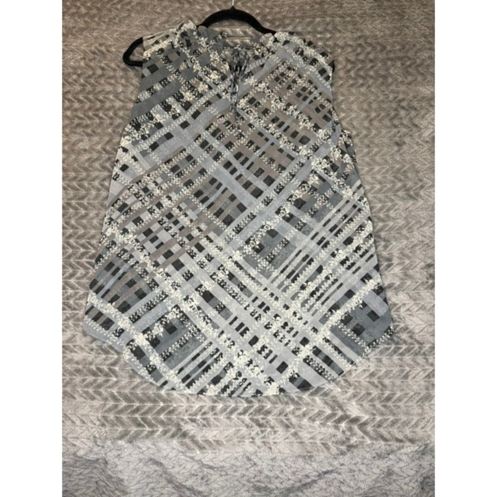 Cabi Womens Grey Plaid‎ Floral Print Sleeveless Ruffle Neck Top Size Medium 0031